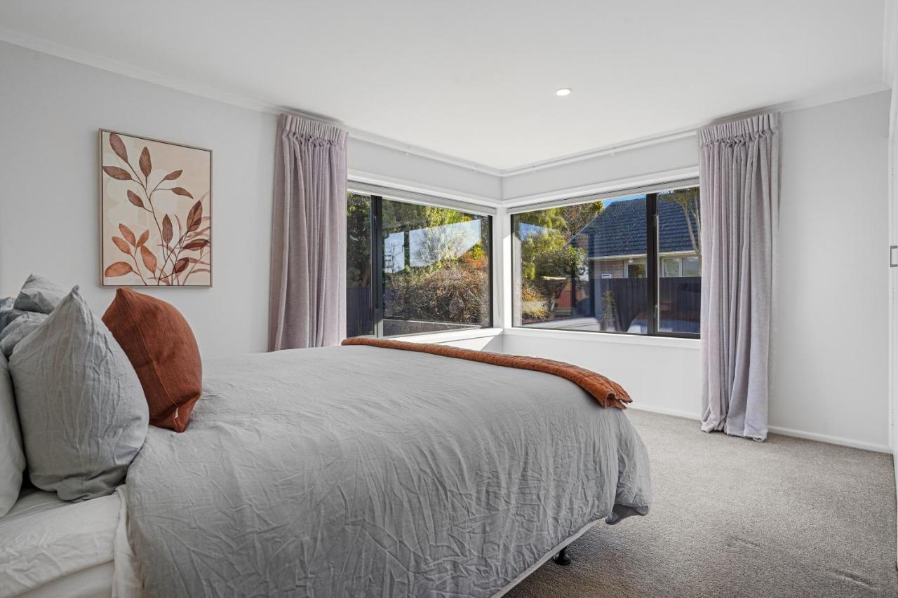 Private, Family-Friendly Home, 4Br By Airport & Free Parking Christchurch Exteriör bild