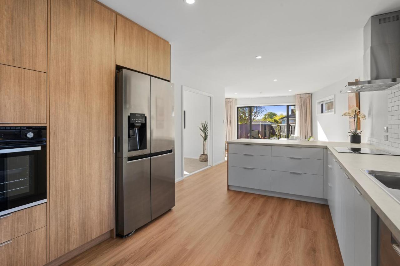 Private, Family-Friendly Home, 4Br By Airport & Free Parking Christchurch Exteriör bild